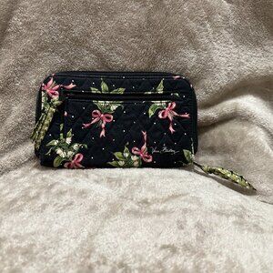 Vera Bradley Wrislet in New Hope Pattern